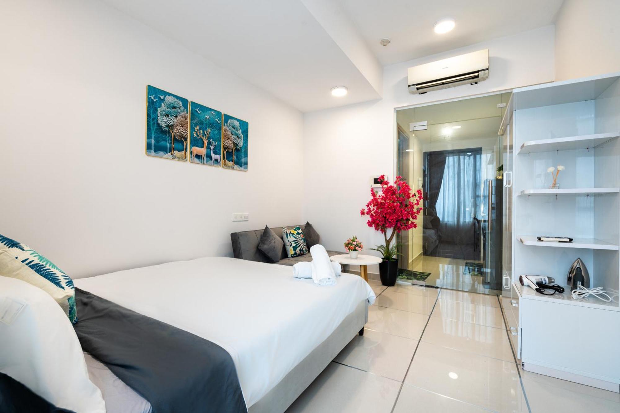 Lyn's Home-river Gate- Pool- Gym-pick Up Apartment